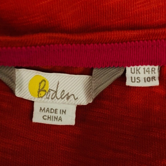 Boden Paulina t-shirt shift dress in orange with gold foil design. Size 10 - Picture 6 of 8